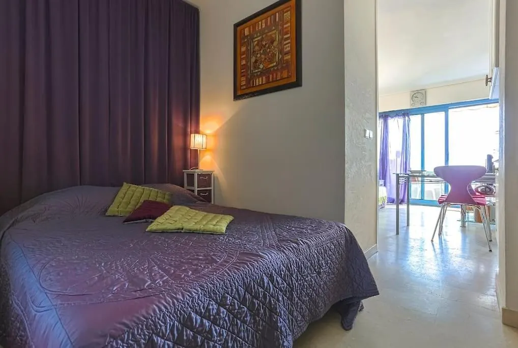 French Riviera 1 Bedroom On The Beach Facing Cannes Theoule-sur-Mer Apartment