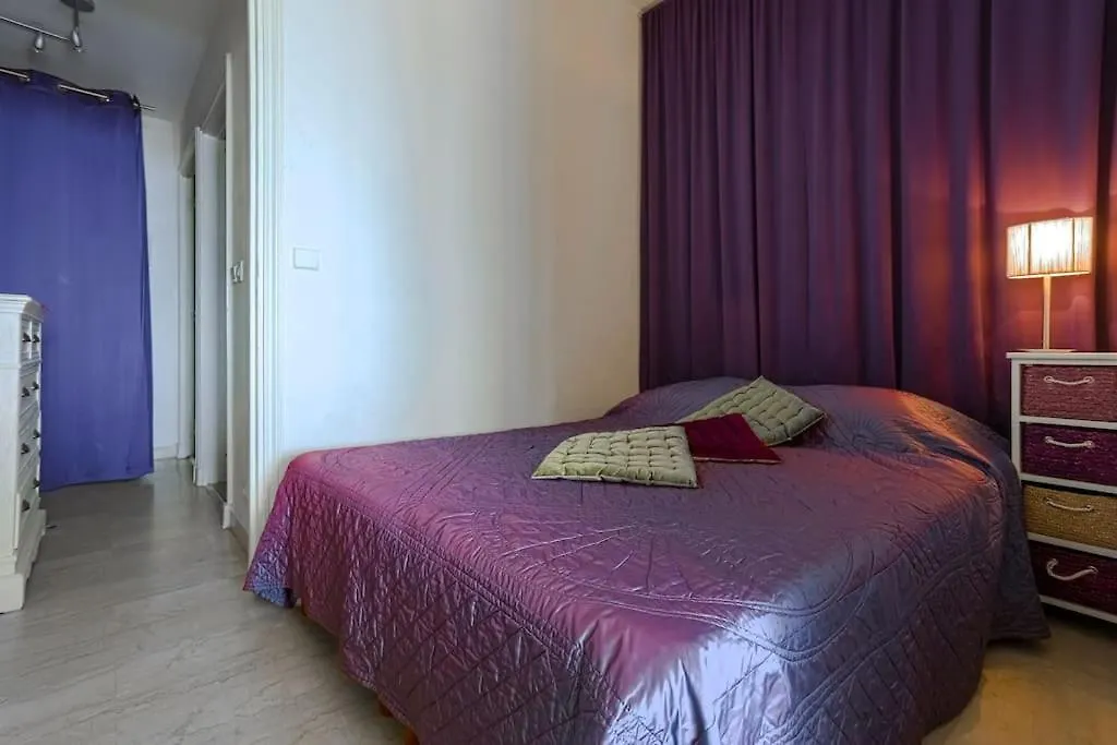 French Riviera 1 Bedroom On The Beach Facing Cannes Théoule-sur-Mer